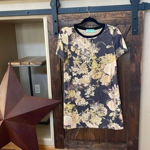 The Nines size S velvet/suede fabric dress